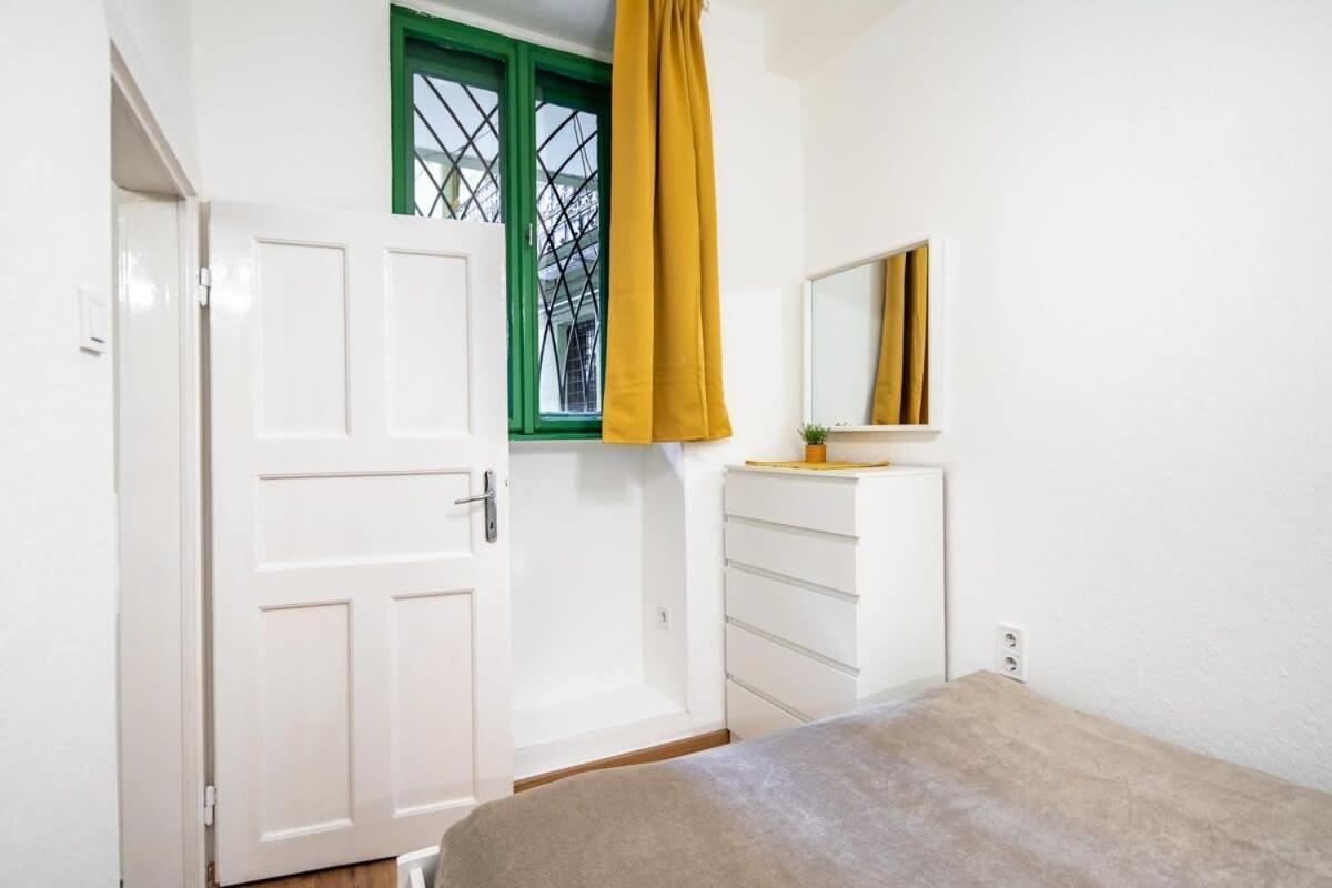 Convenient Apartment At Gastro Driven Location Budapest Exterior photo